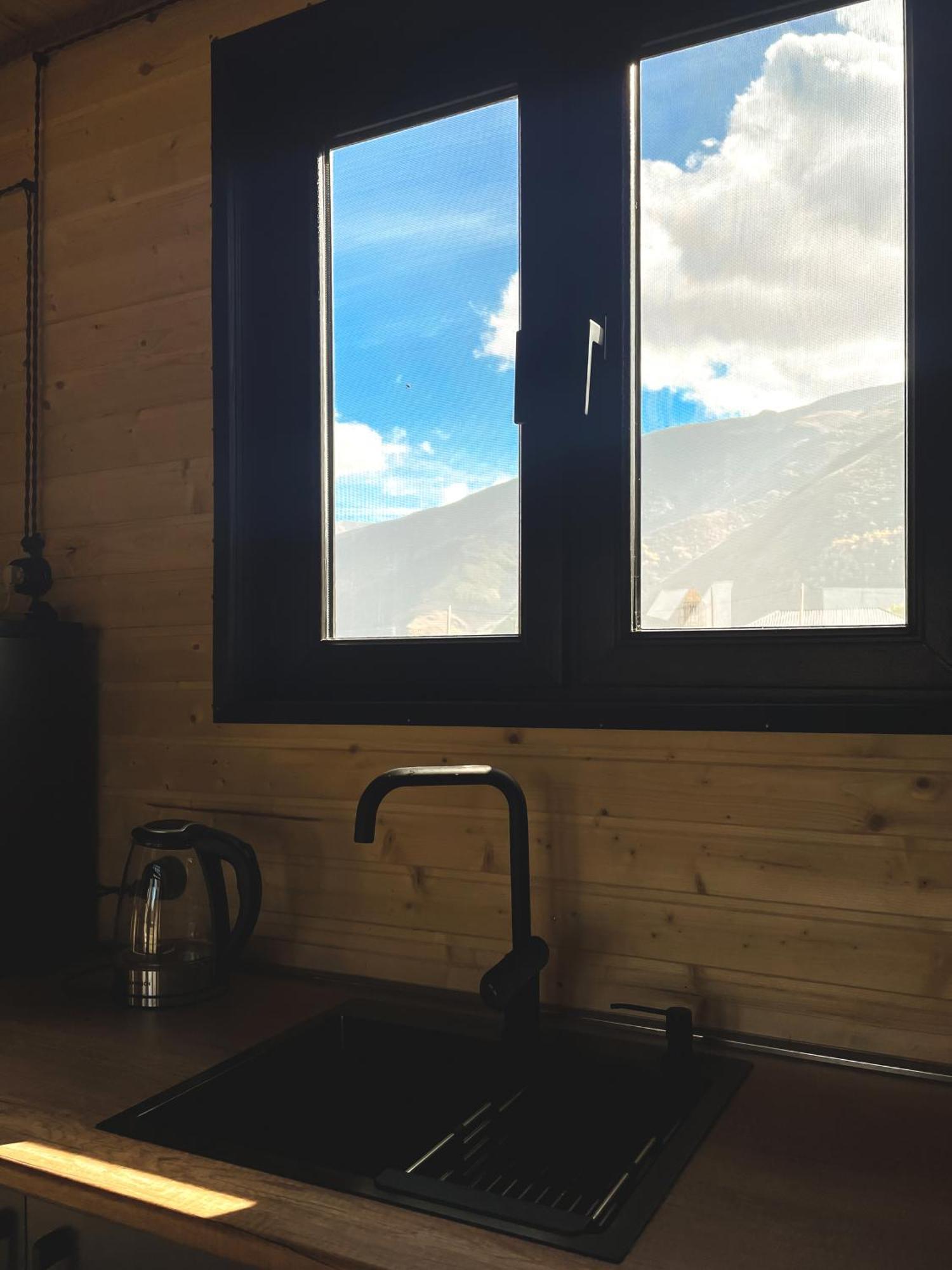 Villa Wildwood Kazbegi Extérieur photo